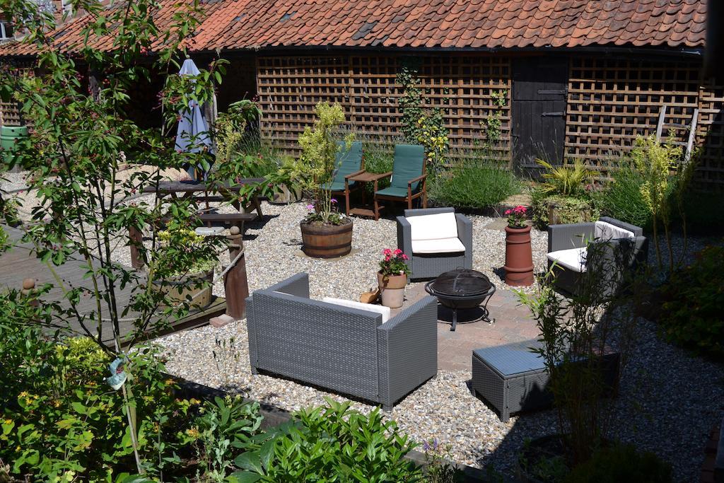 The Barns Bed & Breakfast Thorpe Market Екстериор снимка
